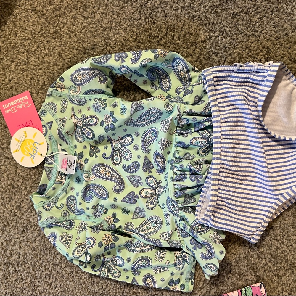 Ruffle Butts Blue and White Paisley Set